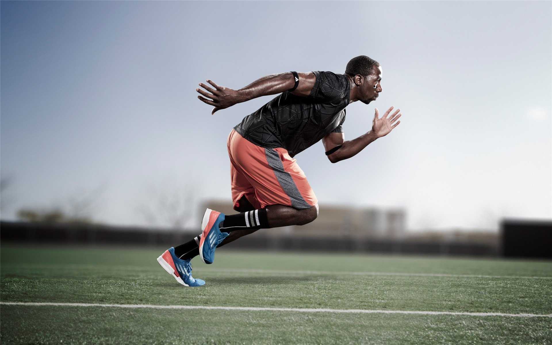 《【趋势预测】2025年电竞行业五大潜在变革点》，未来电竞市场前景巨大